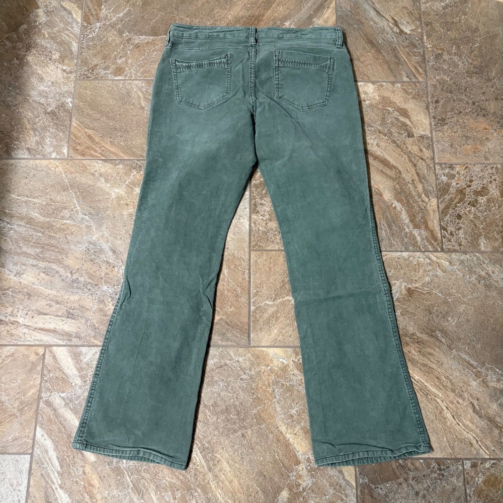 Old Navy Corduroy Bootcut Pants Women Size 10 Short Green Stretch Low Rise - Picture 6 of 6